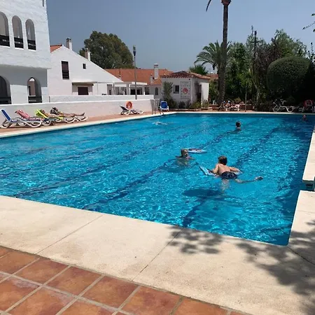 公寓 Puerto Banus Let 马尔韦利亚