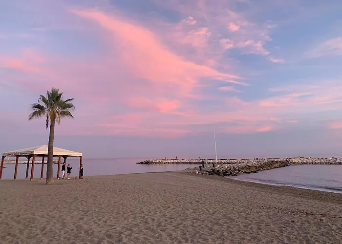 Puerto Banus Holiday Let アパート *