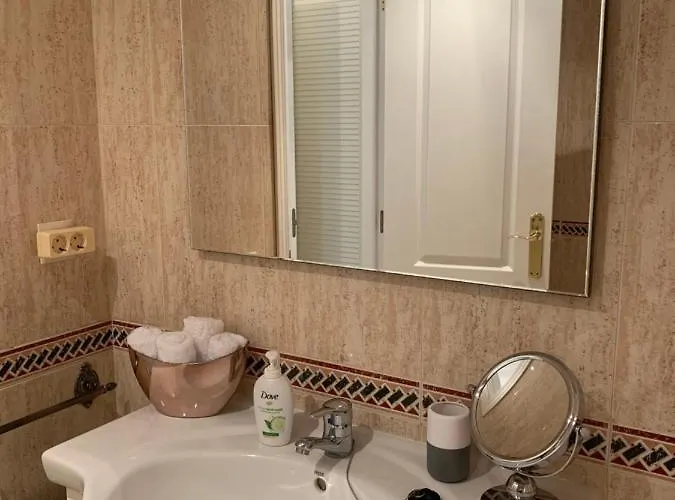 Puerto Banus Holiday Let アパート マルベーリャ